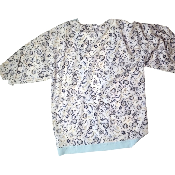 Ann Taylor Lightweight Kimono M/L - Picture 7 of 7